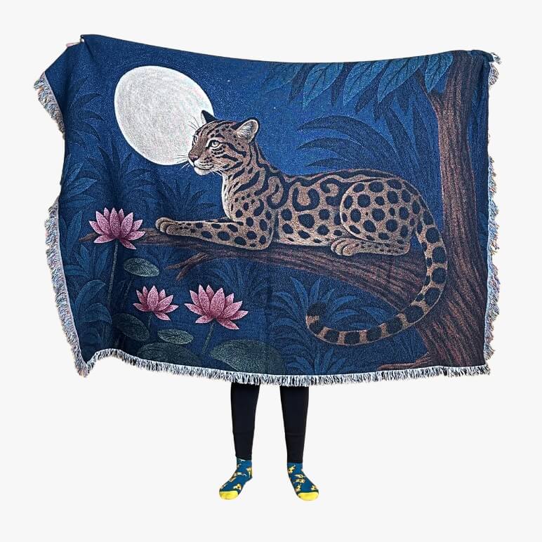Empress of the Night – Art Throw Blanket