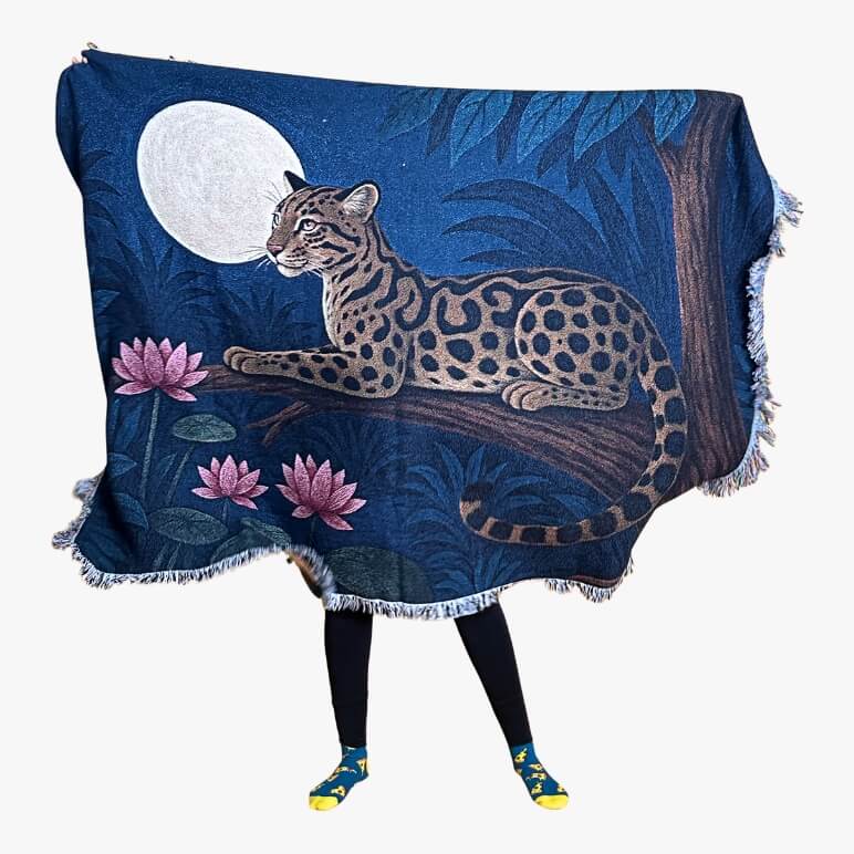 Empress of the Night – Art Throw Blanket